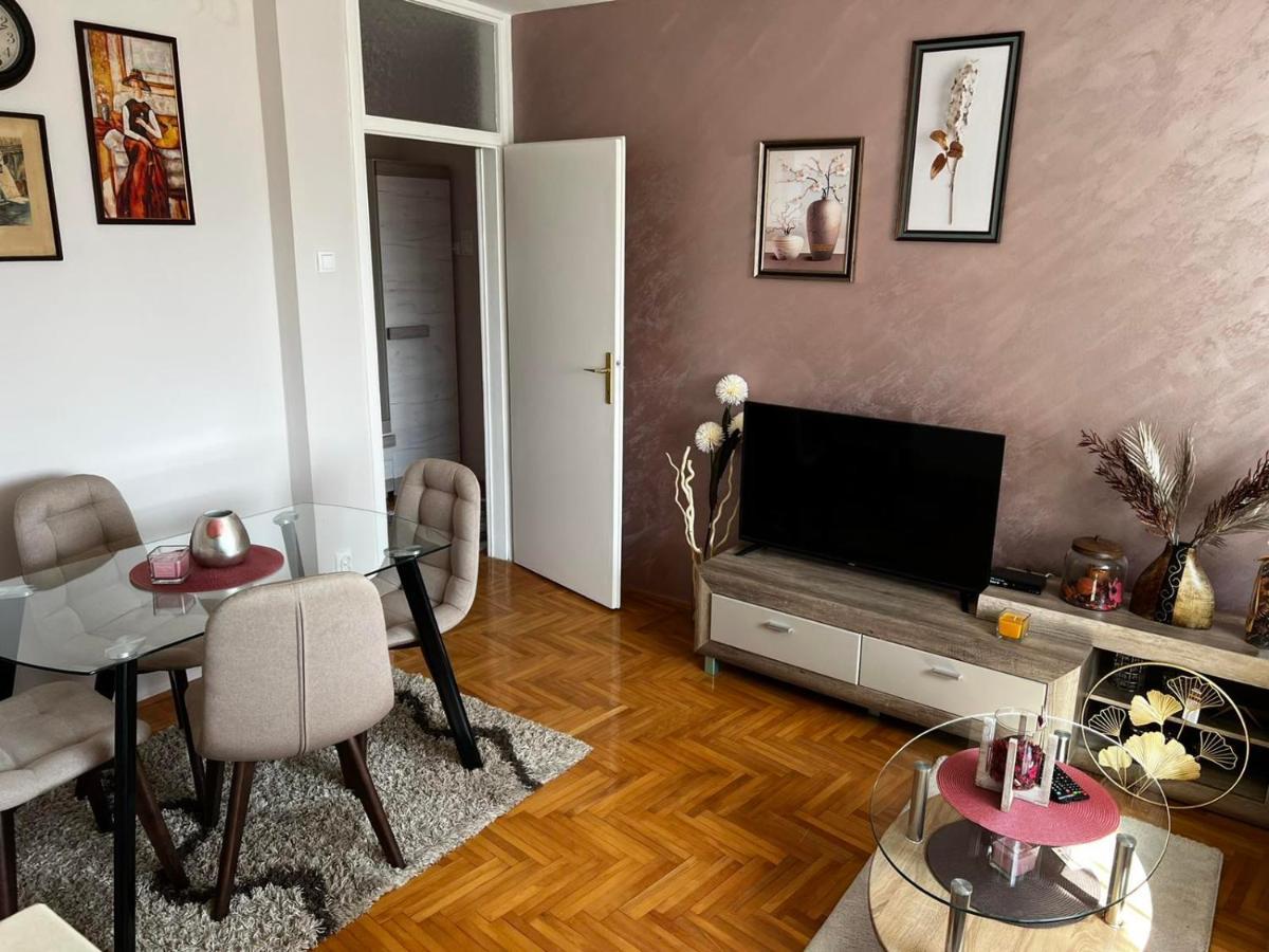 Apartman As Apartment Kraljevo Exterior photo